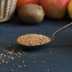 Organic white mustard seeds
