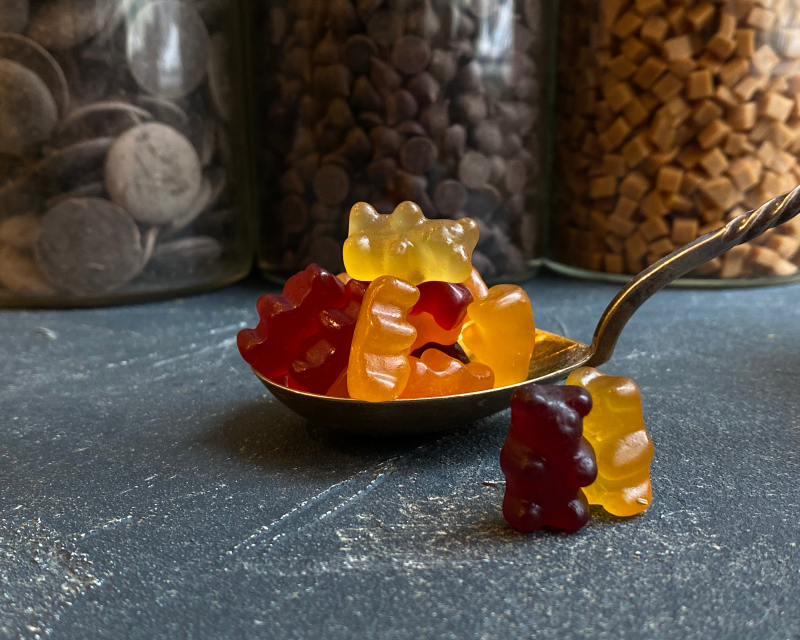 Organic fruit-flavoured gummy bears (without gelatine) Organic fruit-flavoured gummy bears (without gelatine)