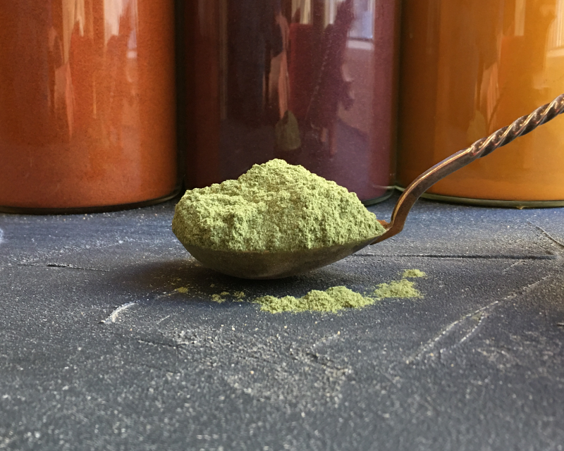 Органический порошок люцерны Органический порошок люцерны (Alfalfa)